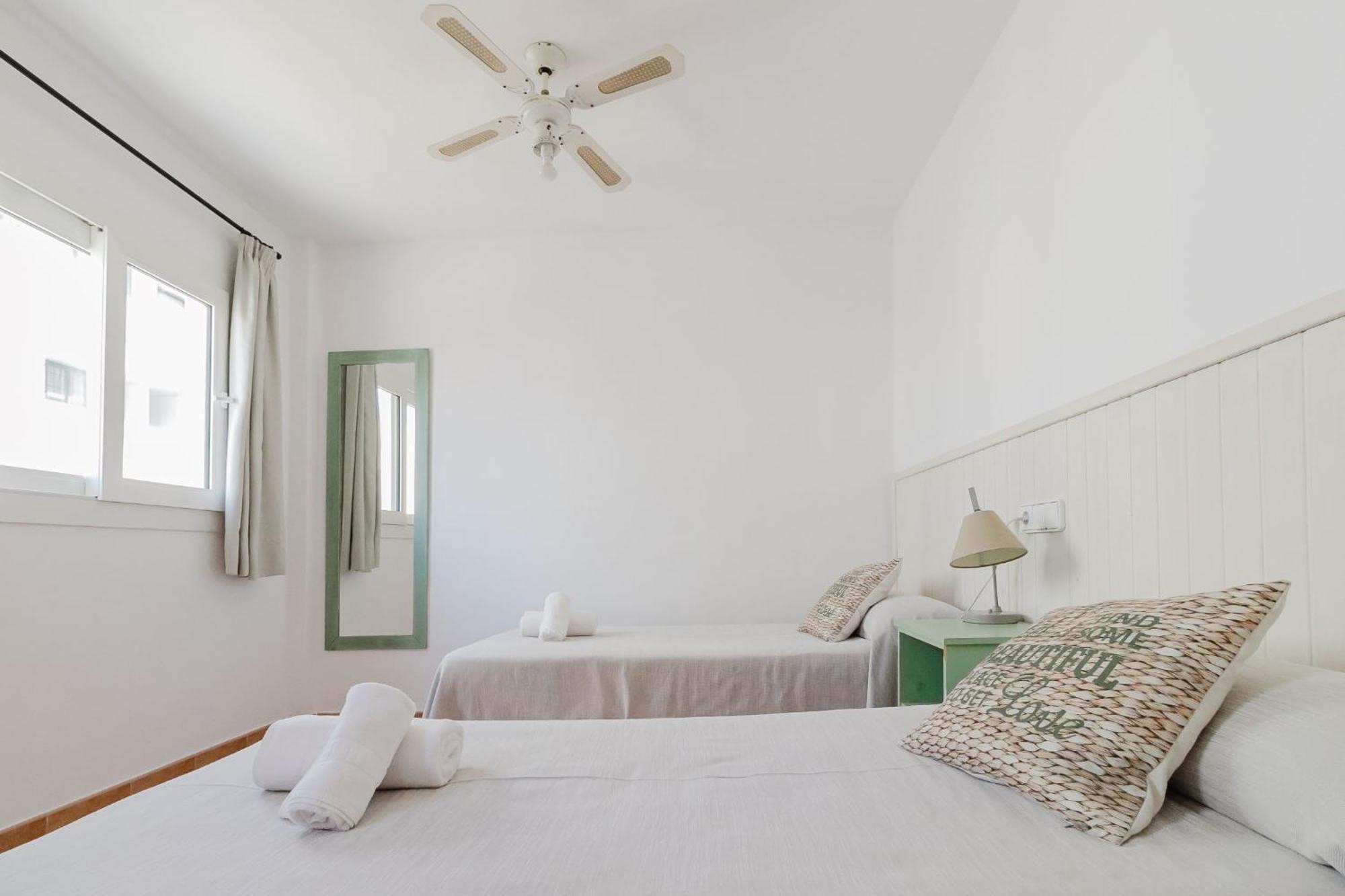 Apartamentos Timon- Formentera Vacaciones Es Pujols Exterior foto